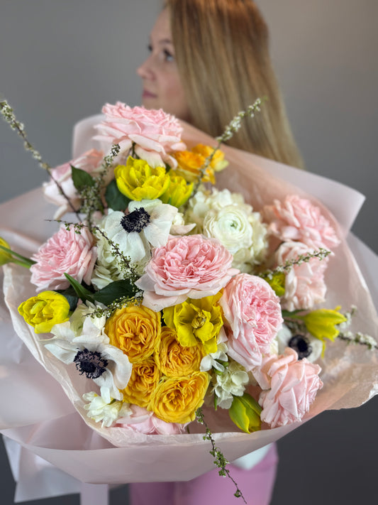 Feather Bloom "Medium" image 1