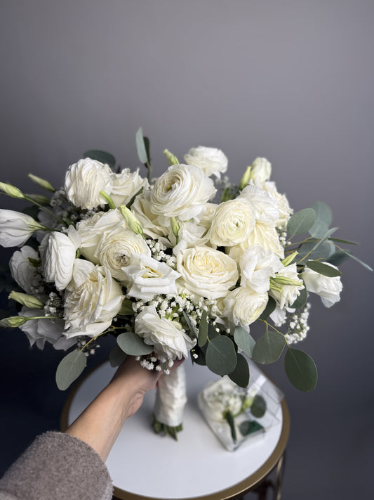 Vow of Roses image 1