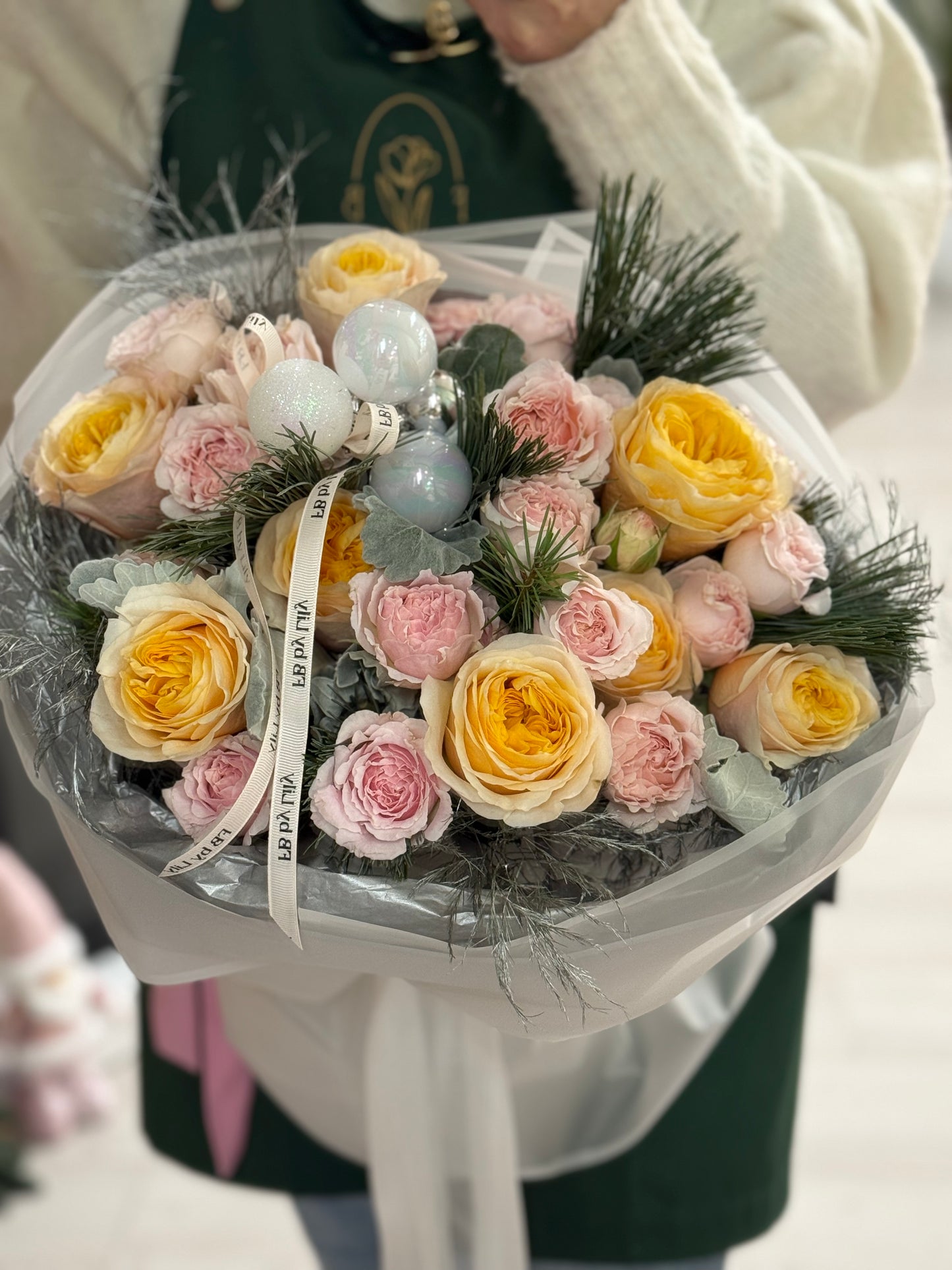 Christmas Bouquet "Medium Size"