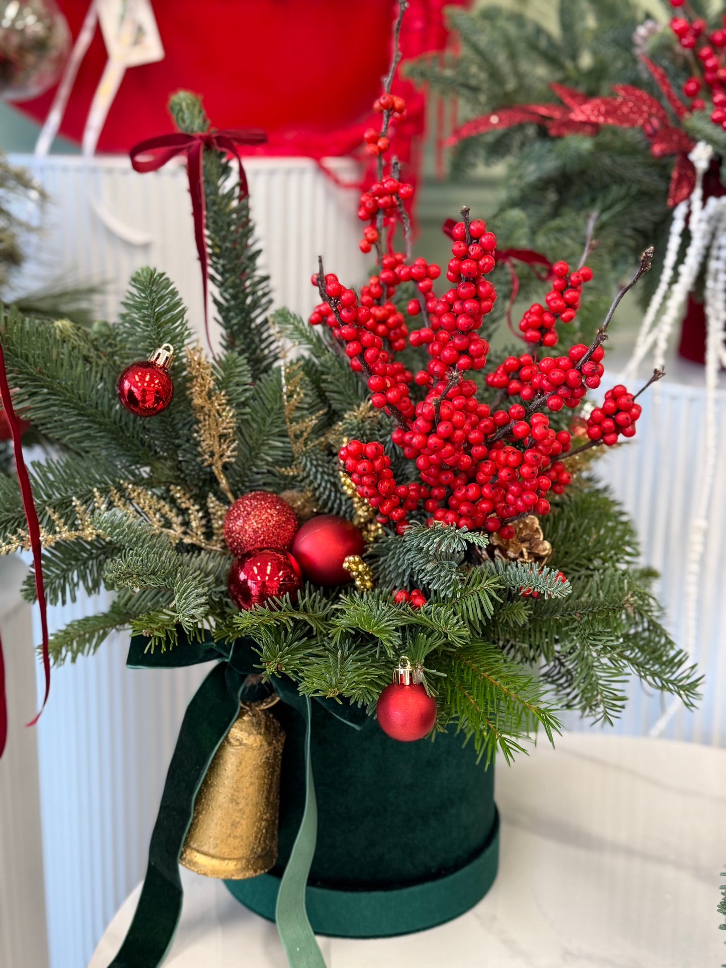 Christmas Arrangement "Medium Size"