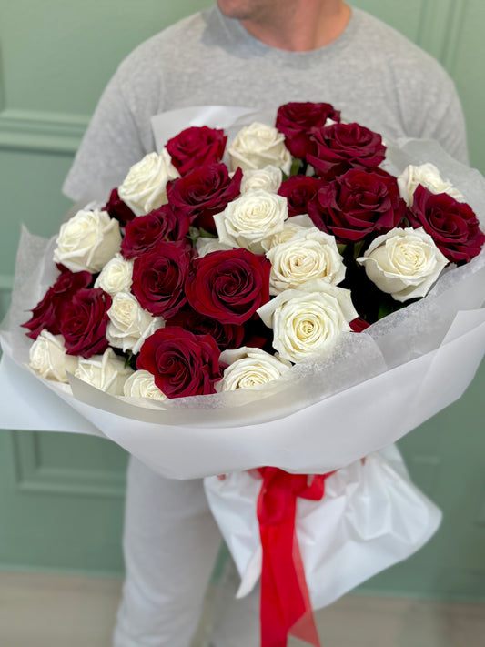 Red-White Roses Set