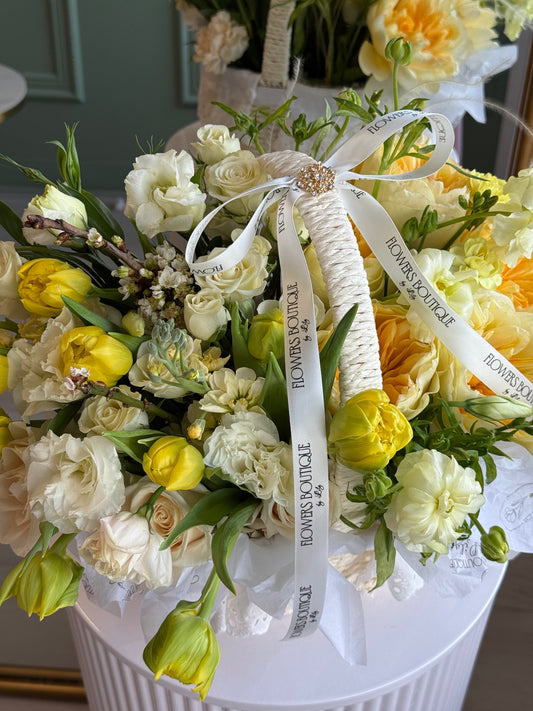 Light and Petals "Medium Size"