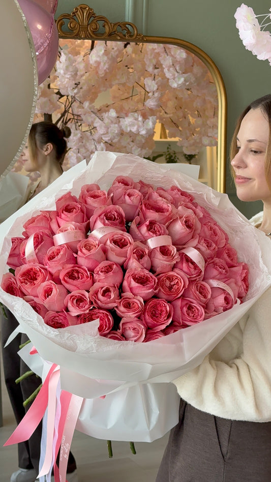Garden roses pink expression