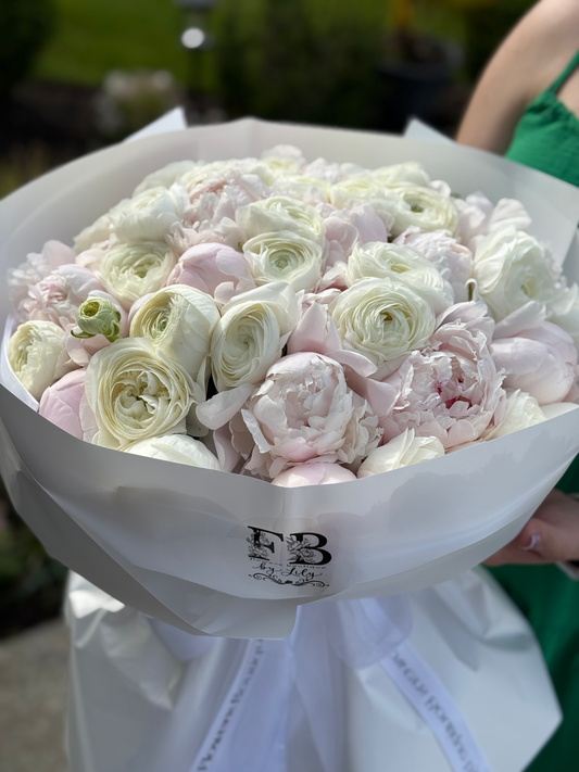 White symphony "Large" image 1