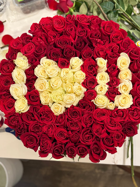 “I ♥️ U” arragement image 1