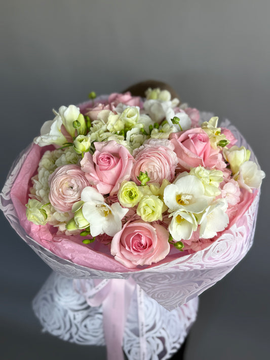 Soft Breeze Bouquet "Medium" image 1