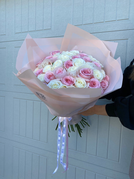 Pinky Roses image 0