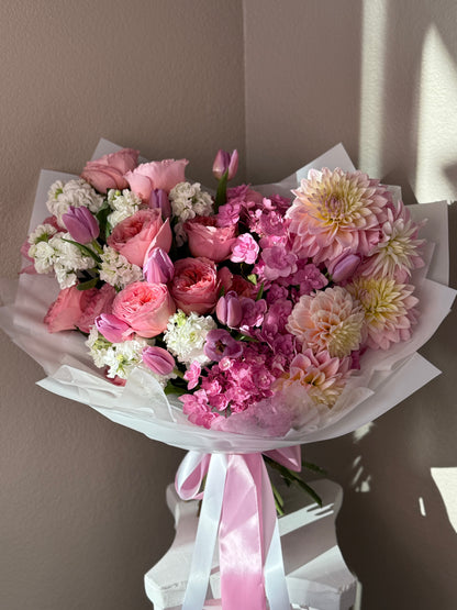 Bloomtide "Medium size" bouquet