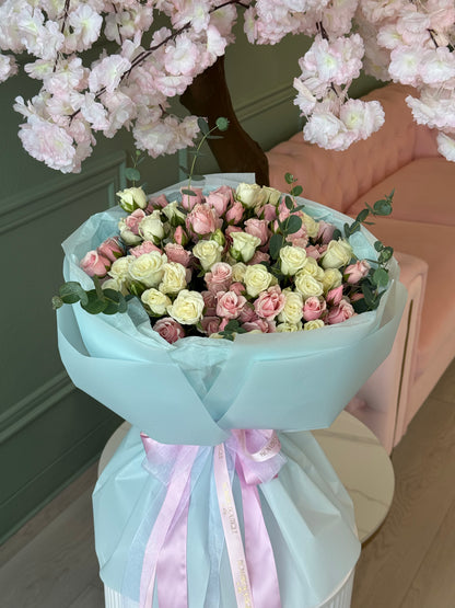 Mint & Blush