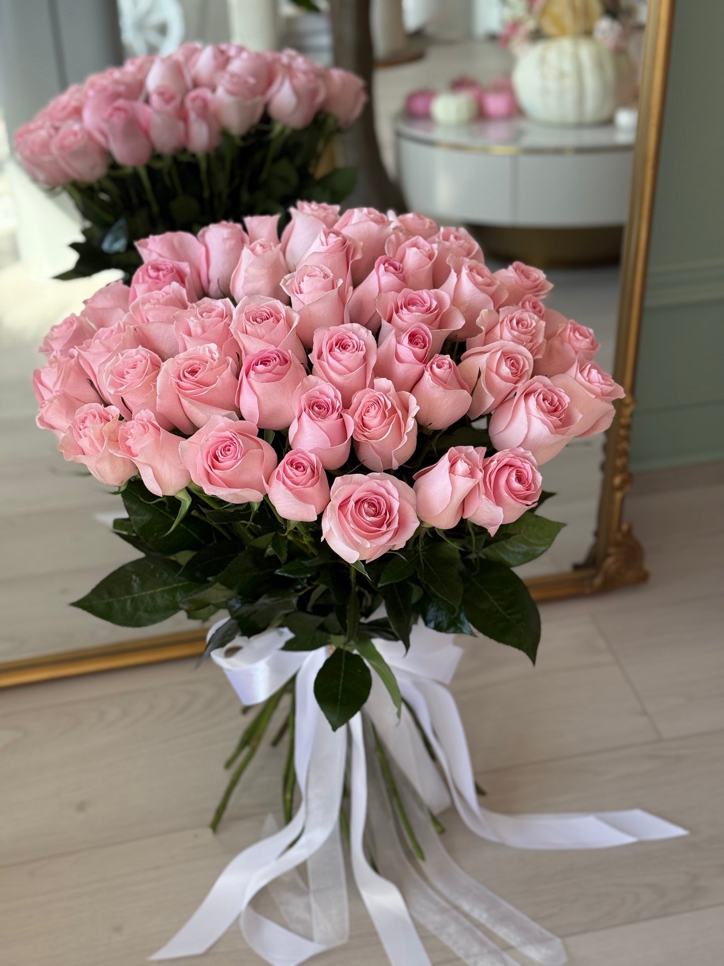 Pink roses Luciano