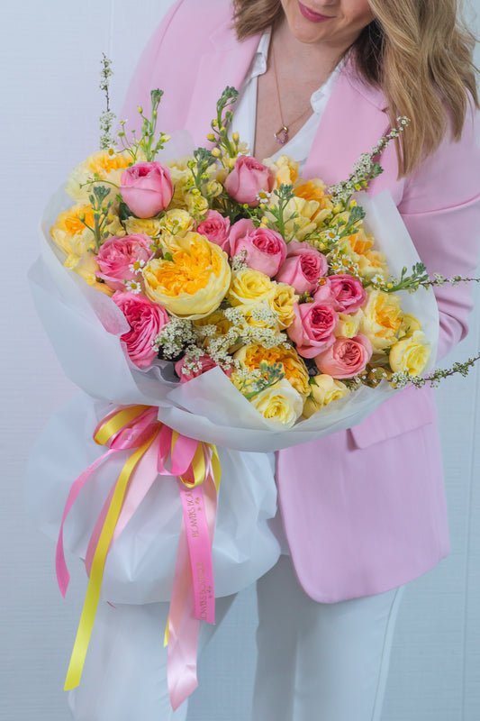Garden roses bouquet