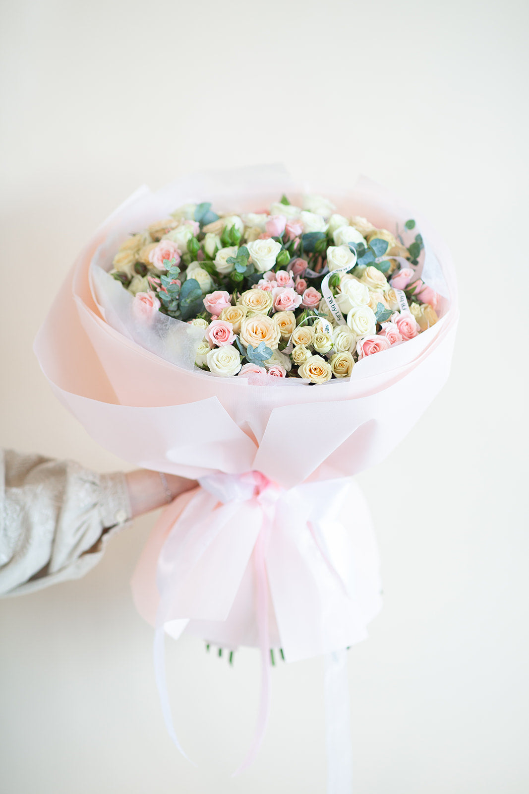 Spray Roses mixed colors palette