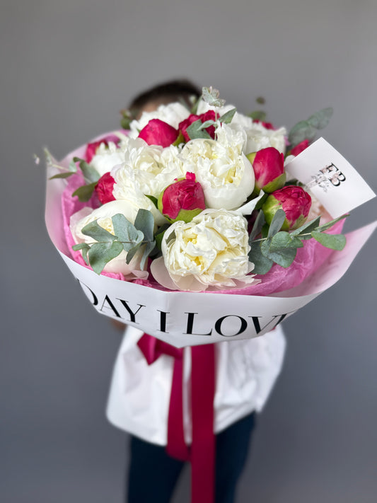 Charming peonies 20stems image 0