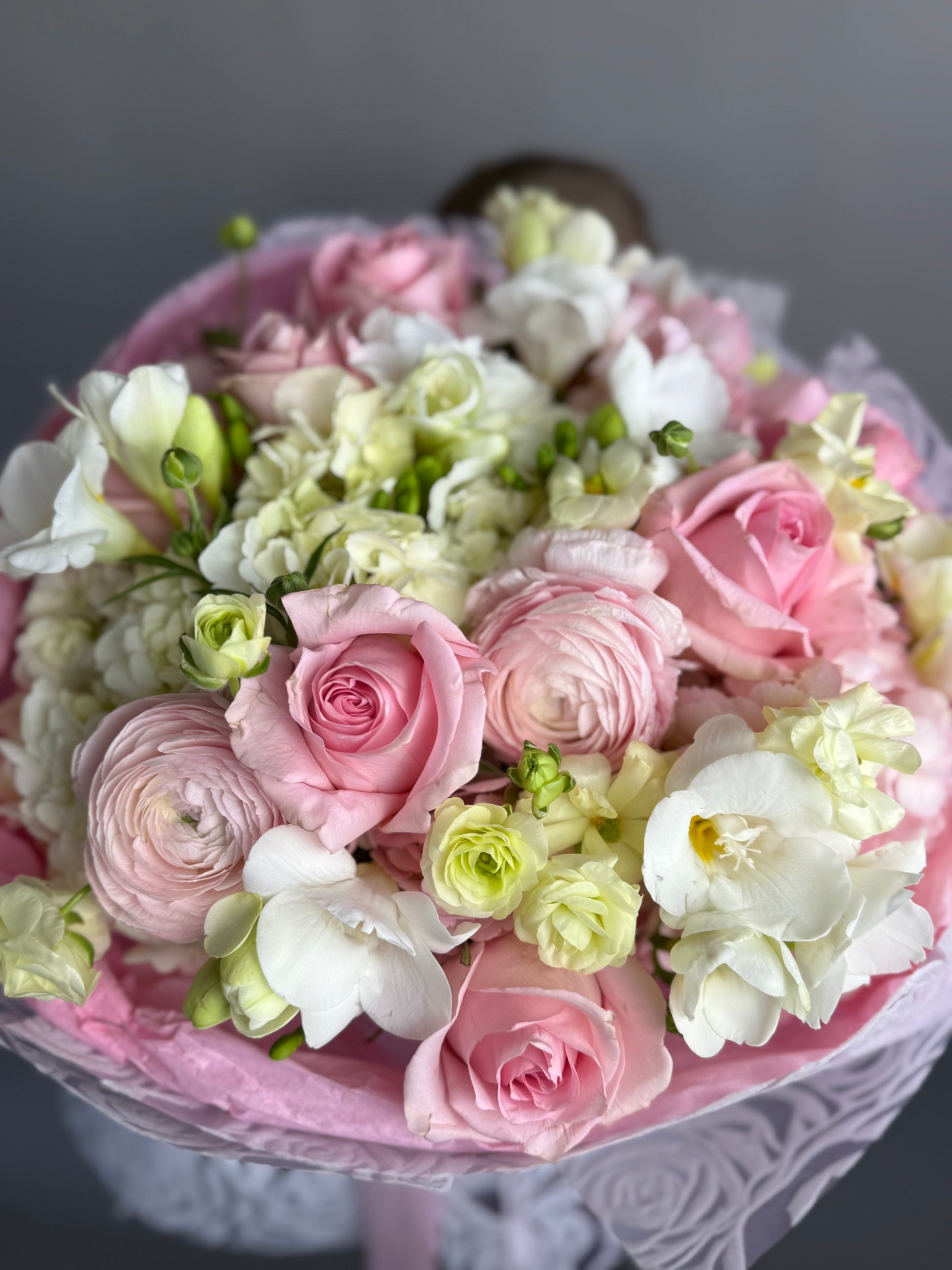Soft Breeze Bouquet "Medium" image 2