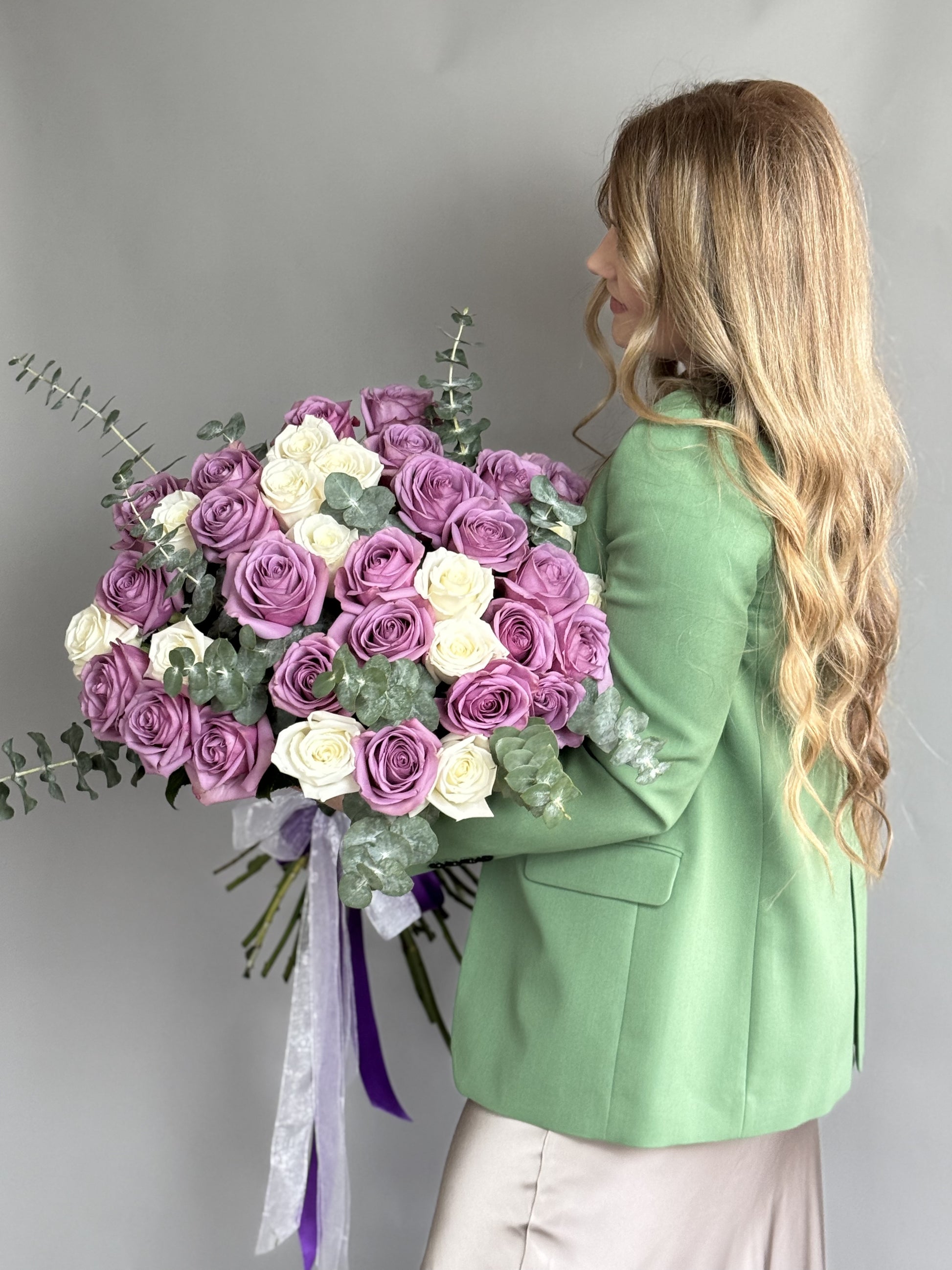 Purple Happiness 70 cm long roses image 0